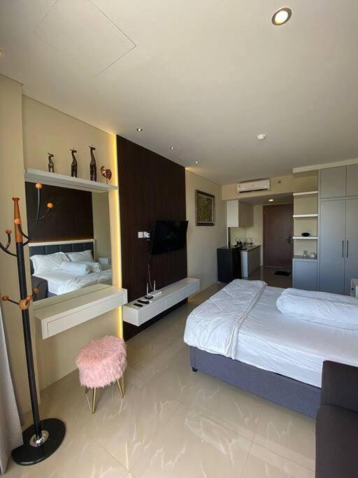 Nagoya Thamrin Apartment High Floor With View 外观 照片