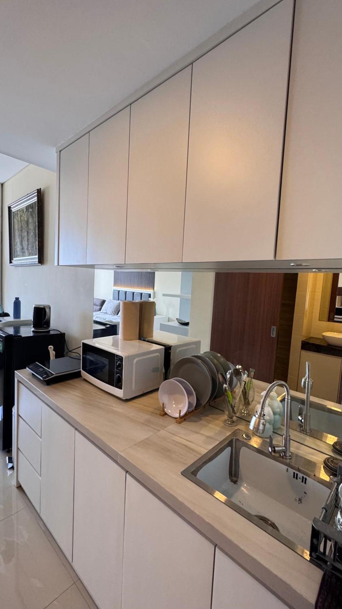 Nagoya Thamrin Apartment High Floor With View 外观 照片