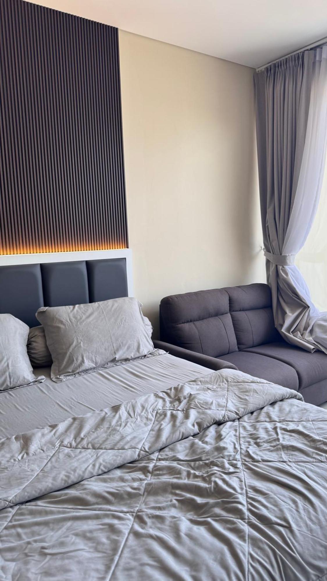 Nagoya Thamrin Apartment High Floor With View 外观 照片