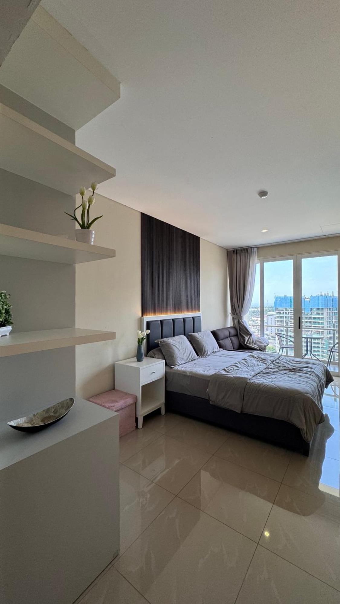 Nagoya Thamrin Apartment High Floor With View 外观 照片